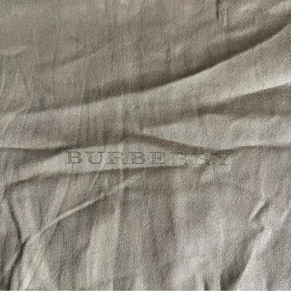 Women’s Burberry Pink Leather Shoulder Baguette Bag Plaid Liner Silver Hardware - Picture 15 of 15